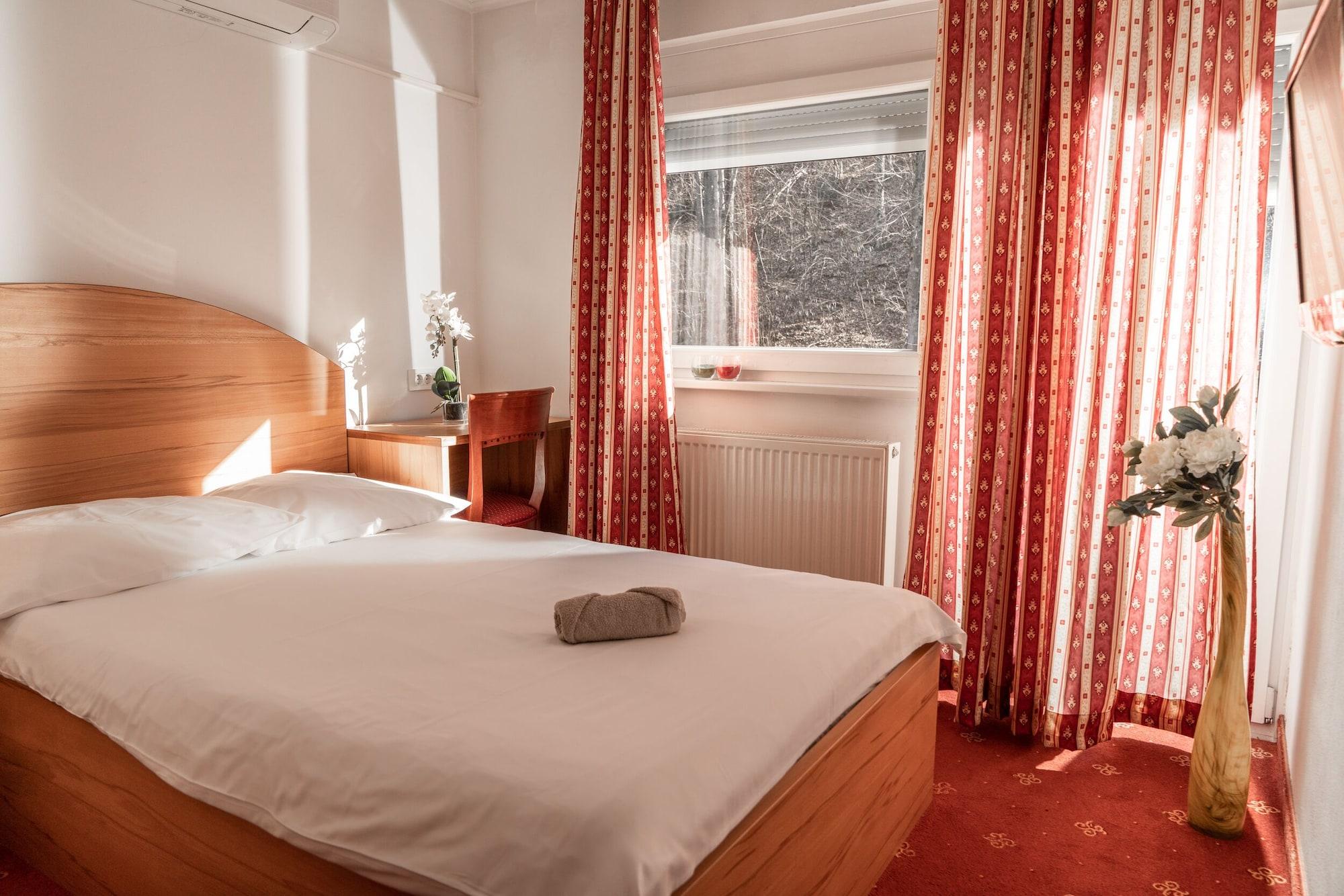 Hotel Medno Luaran gambar