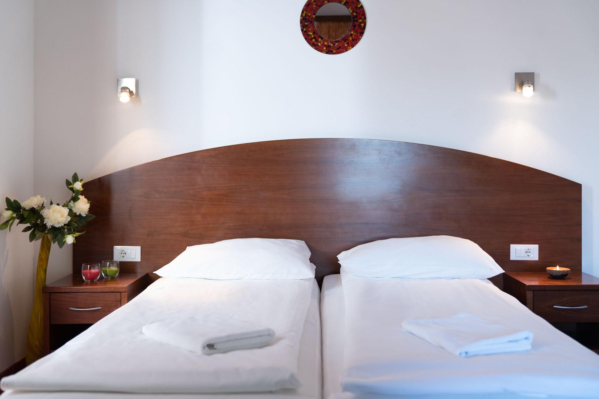 Hotel Medno Luaran gambar