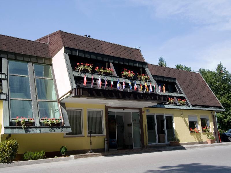 Hotel Medno Luaran gambar
