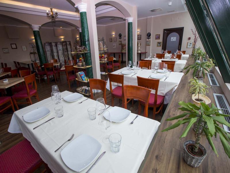 Hotel Medno Luaran gambar