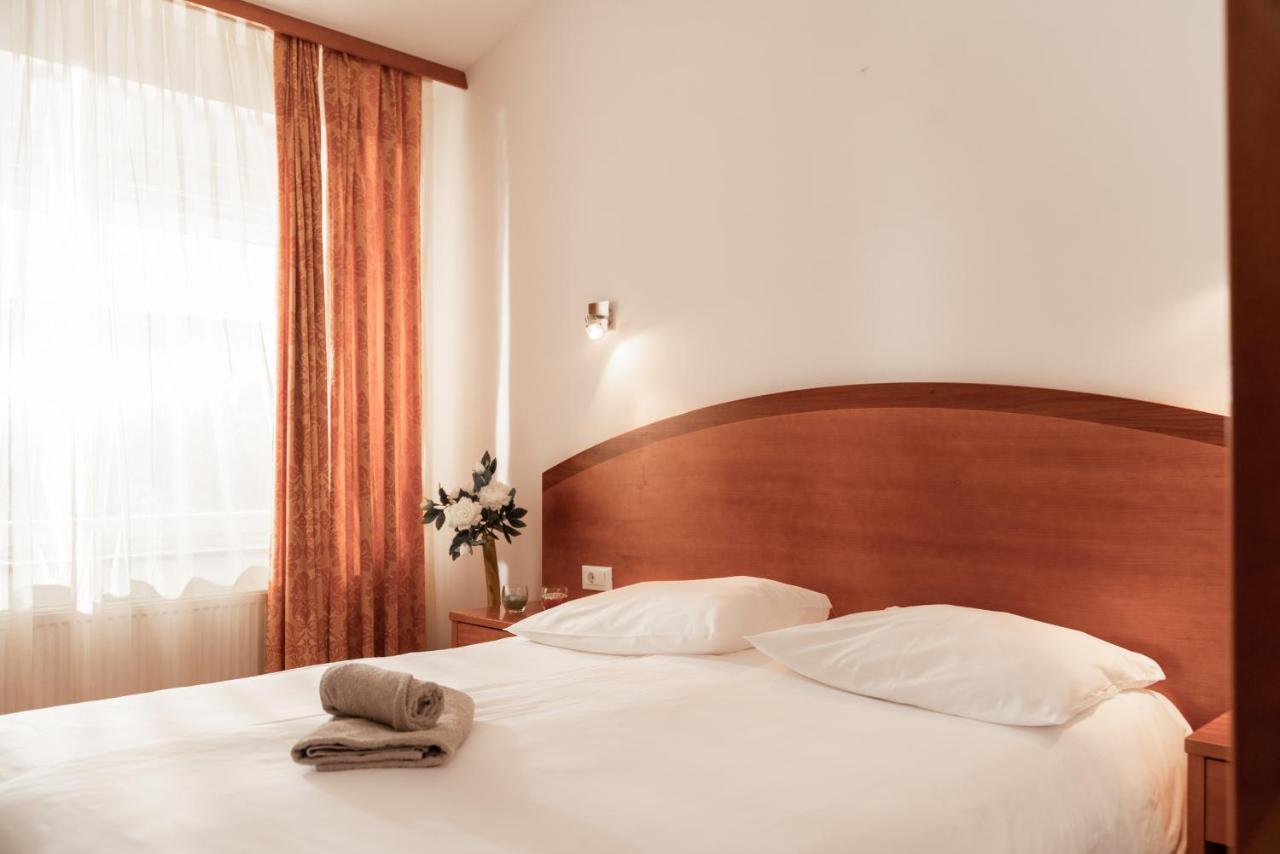 Hotel Medno Luaran gambar
