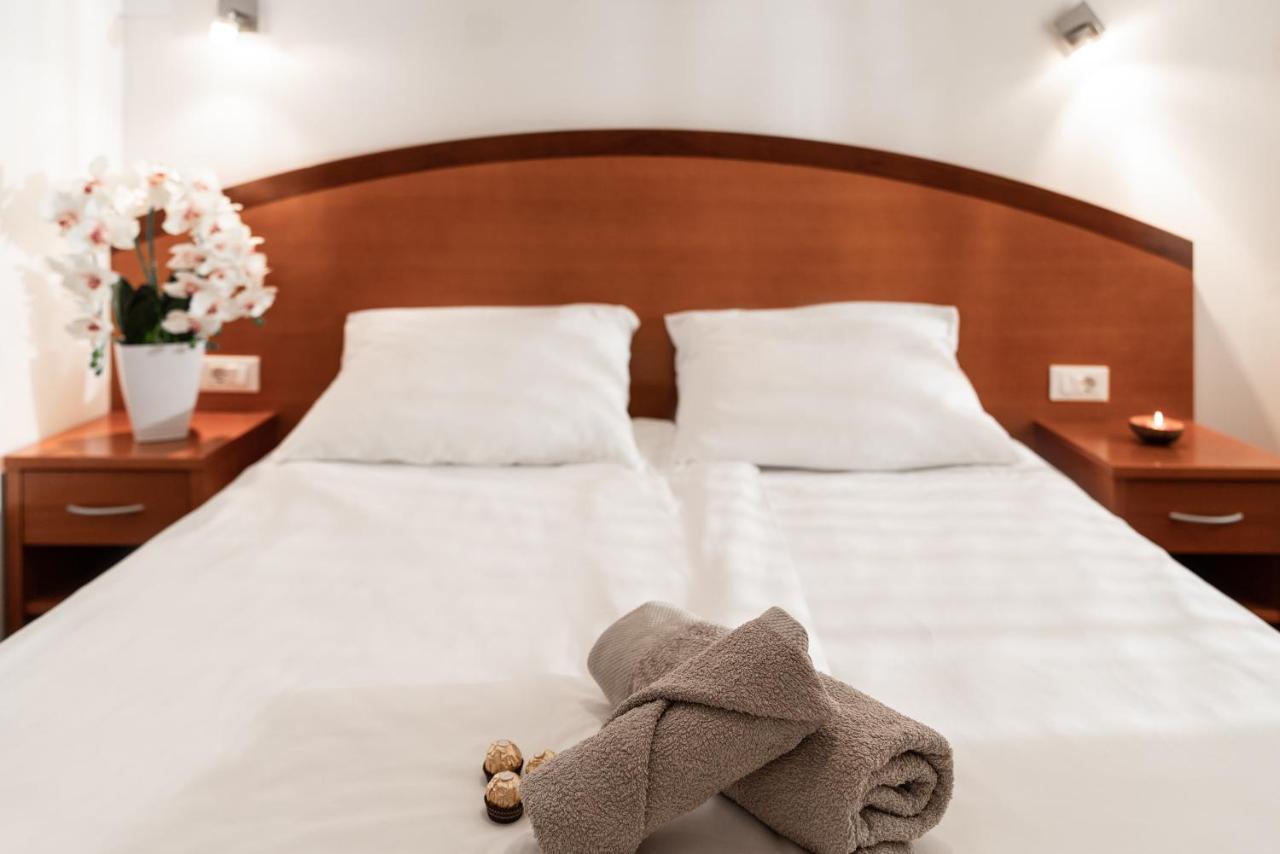 Hotel Medno Luaran gambar